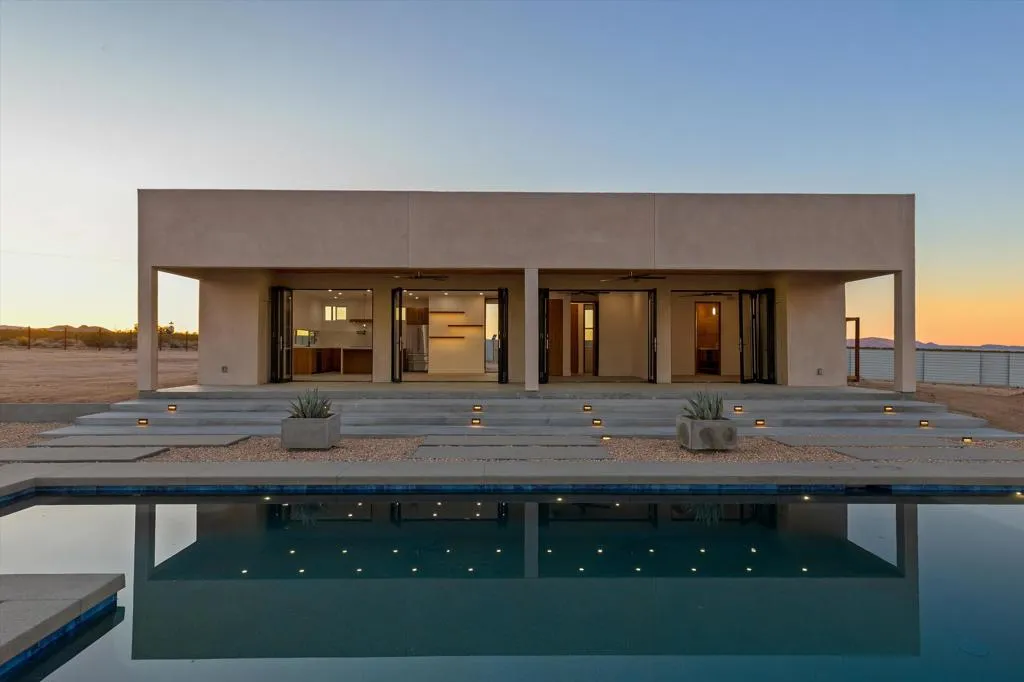 1925 Border Avenue, Joshua Tree, California 92252 home-pic-57