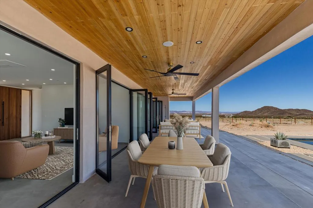 1925 Border Avenue, Joshua Tree, California 92252 home-pic-21
