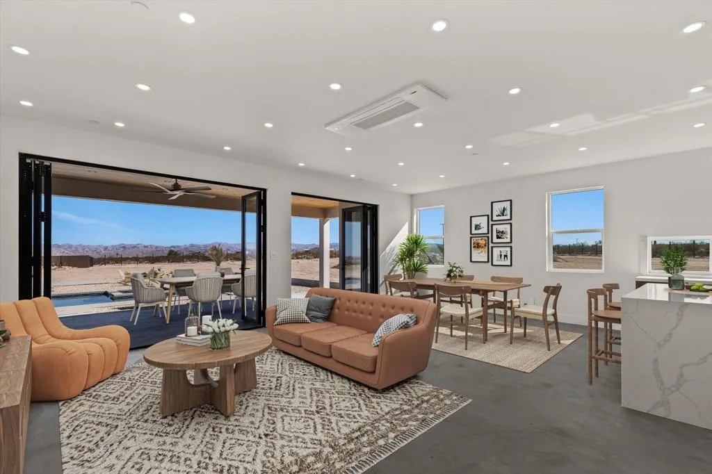 1925 Border Avenue, Joshua Tree, California 92252 home-pic-6