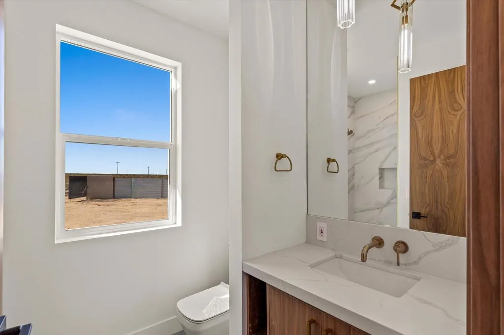 1925 Border Avenue, Joshua Tree, California 92252 home-pic-38