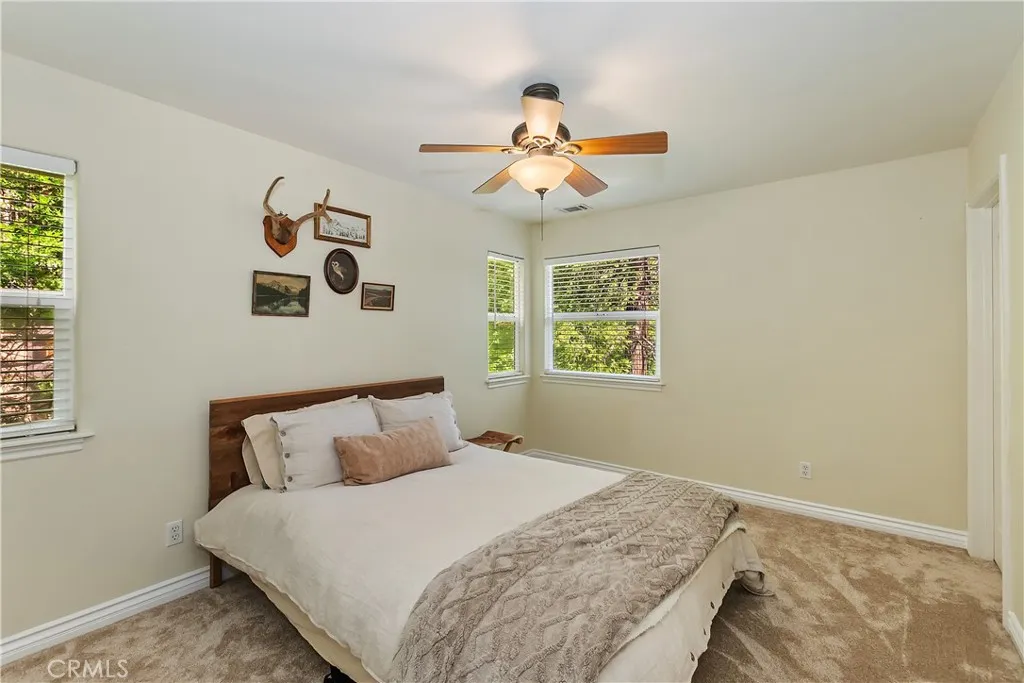 28589 Shenandoah Drive, Lake Arrowhead, California 92352 home-pic-26