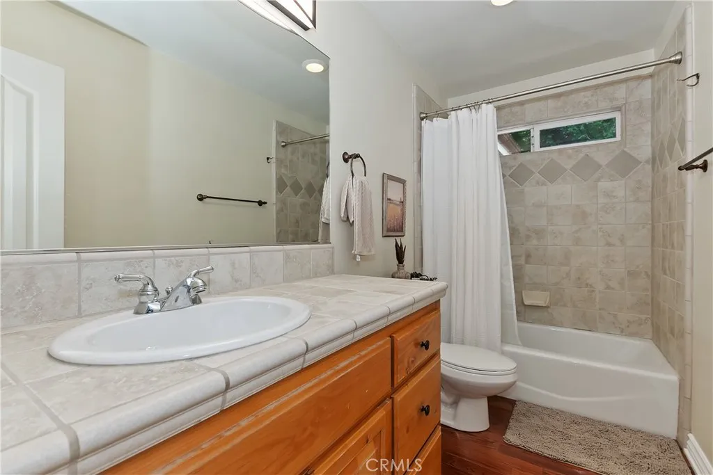 28589 Shenandoah Drive, Lake Arrowhead, California 92352 home-pic-23