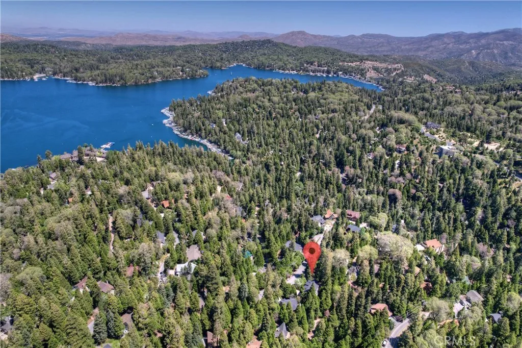 28589 Shenandoah Drive, Lake Arrowhead, California 92352 home-pic-40