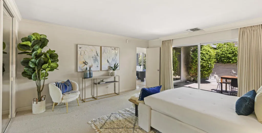 555 W Baristo Road  home-pic-18