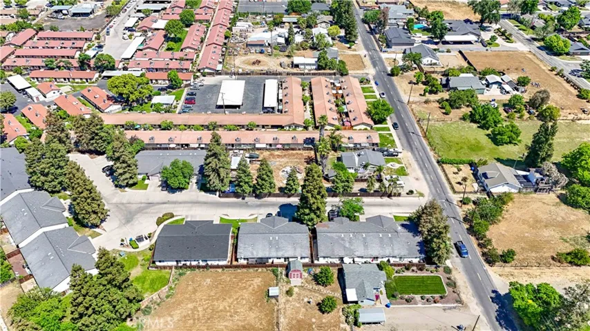 277 – 279 Bothun Road, Turlock, California 95380