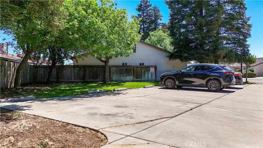 277 – 279 Bothun Road, Turlock, California 95380
