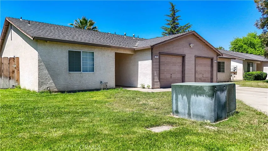 277 – 279 Bothun Road, Turlock, California 95380