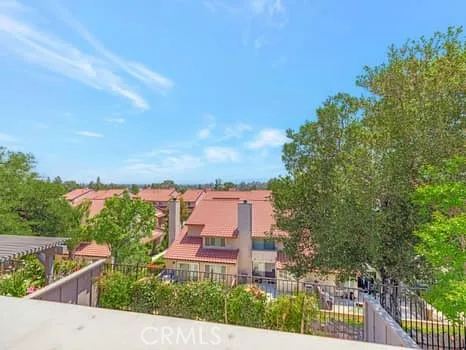 11255 Key West Avenue 2, Porter Ranch, California 91326