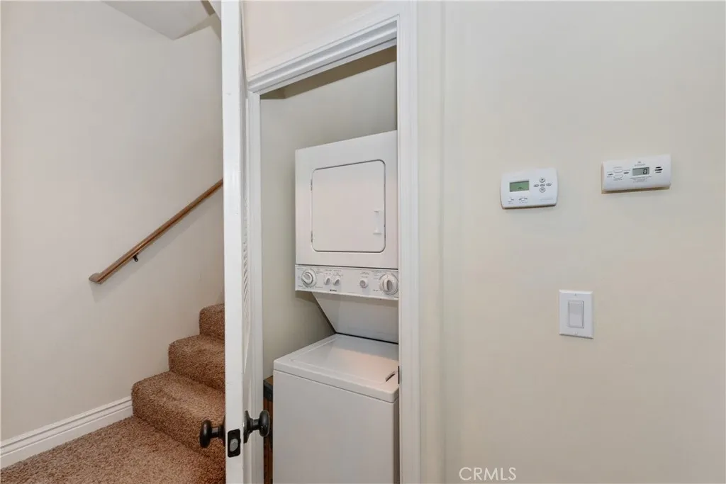 23776 Lakeview Drive, Crestline, California 92325 home-pic-26