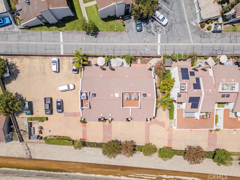 1432 E Foothill Boulevard 15, Glendora, California 91741 home-pic-33