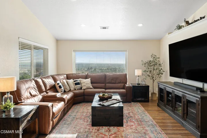 10464 caribou ave-10