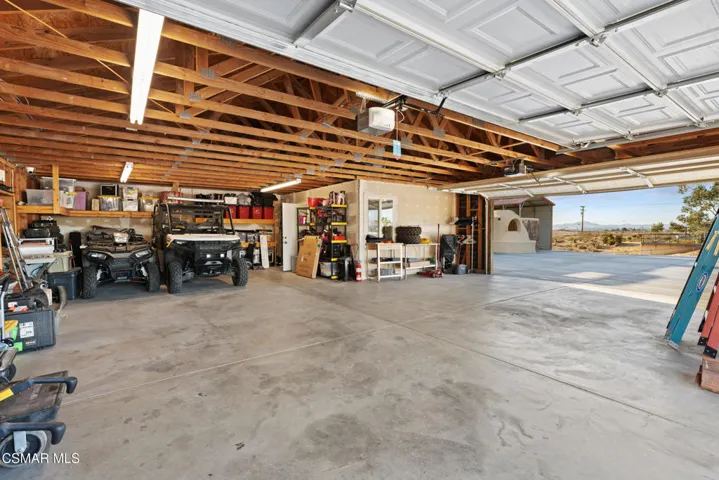 10464 caribou ave-38