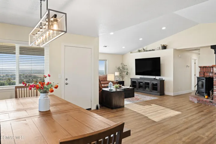 10464 caribou ave-14