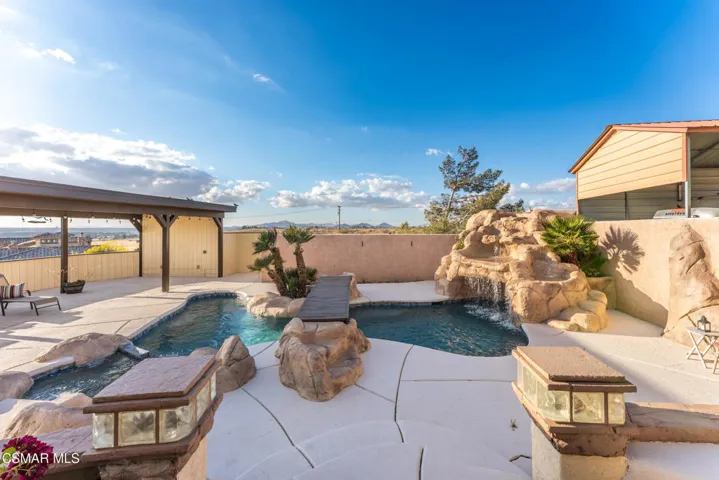 10464 caribou ave-45