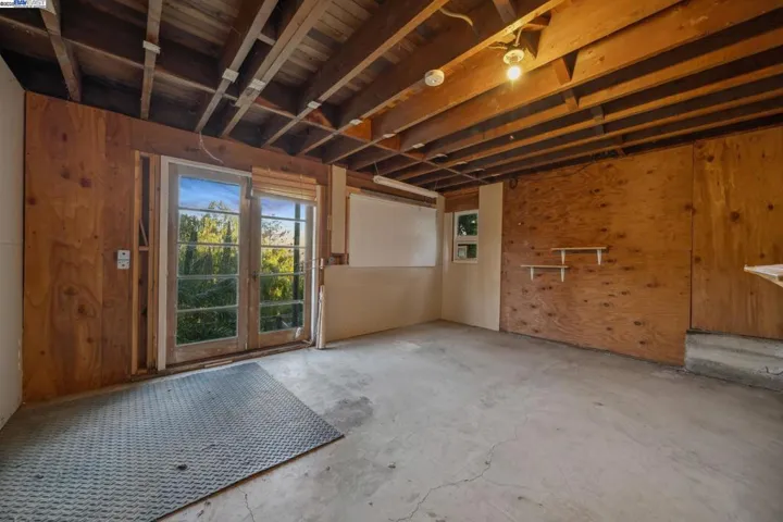 5915 Rincon Drive, Oakland, California 94611