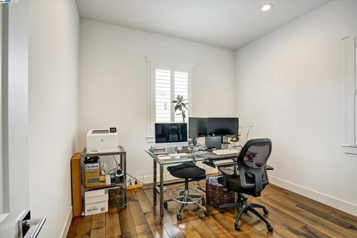 7179 Lembert Hills Dr, Dublin, California 94568