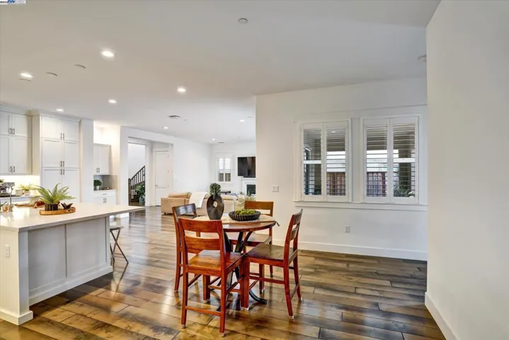 7179 Lembert Hills Dr, Dublin, California 94568