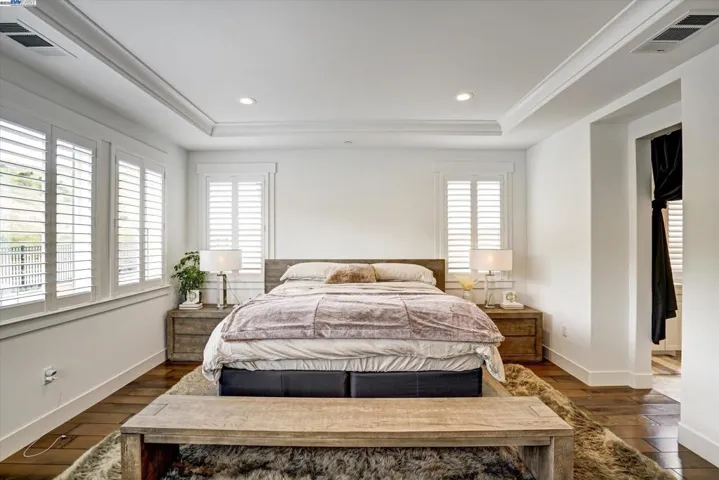 7179 Lembert Hills Dr, Dublin, California 94568