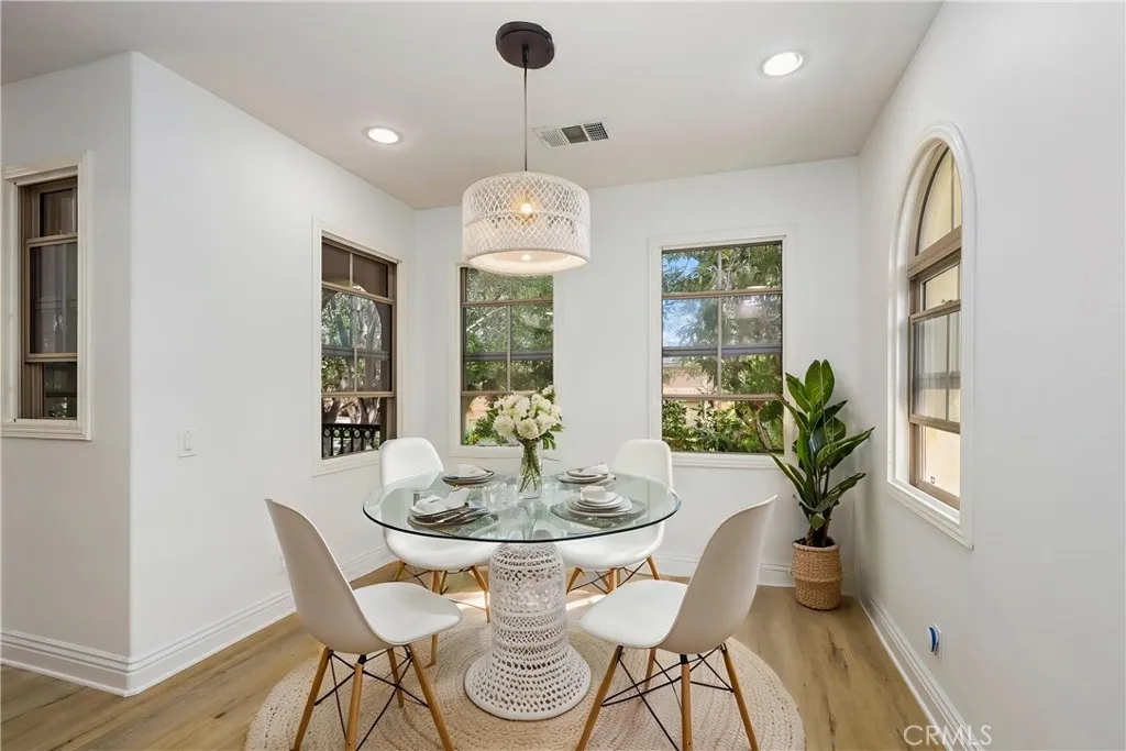 211 Groveland, Irvine, California 92620 home-pic-2