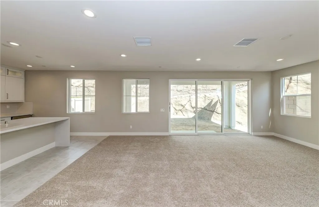 1613 Veridian Lane, San Pedro, California 90732 home-pic-18