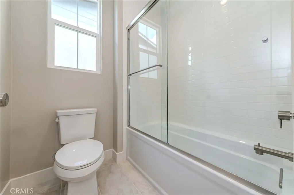 1613 Veridian Lane, San Pedro, California 90732 home-pic-36