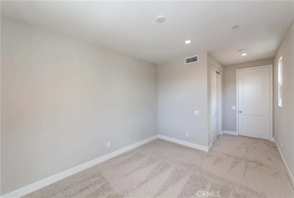 1613 Veridian Lane, San Pedro, California 90732 home-pic-32
