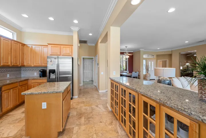 15_35694_Inverness_Ave15_mls