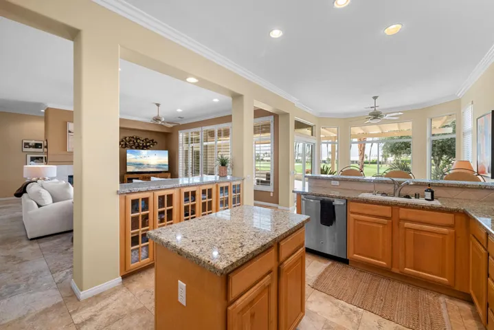 16_35694_Inverness_Ave16_mls