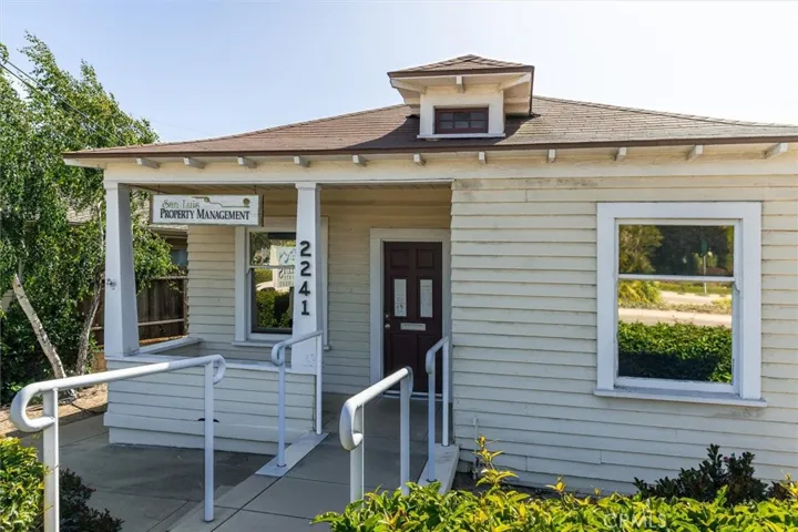 2241 Broad Street, San Luis Obispo, California 93401