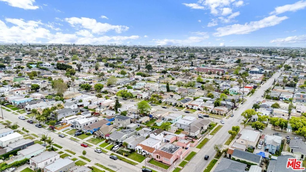 6707 4th Avenue, Los Angeles, California 90043 home-pic-50