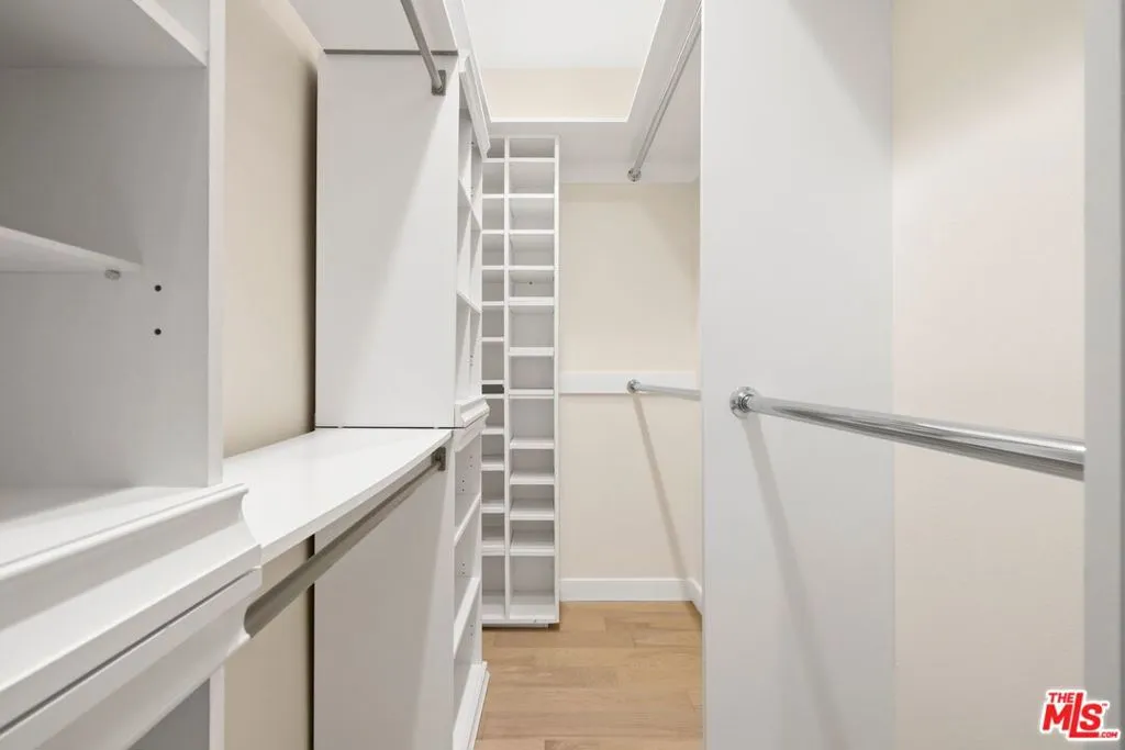 8455 Fountain Avenue 414, West Hollywood, California 90069 home-pic-21