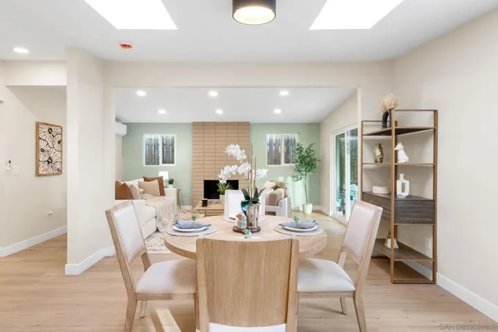 11011 Meadow Terrace Dr, Santee, California 92071