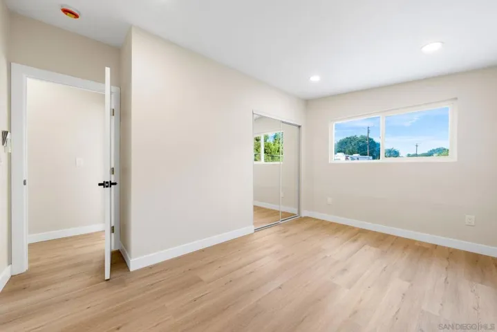 11011 Meadow Terrace Dr, Santee, California 92071