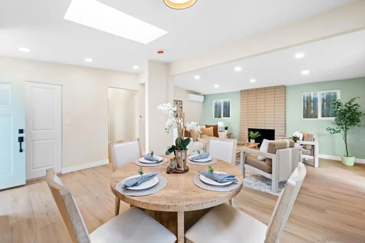 11011 Meadow Terrace Dr, Santee, California 92071