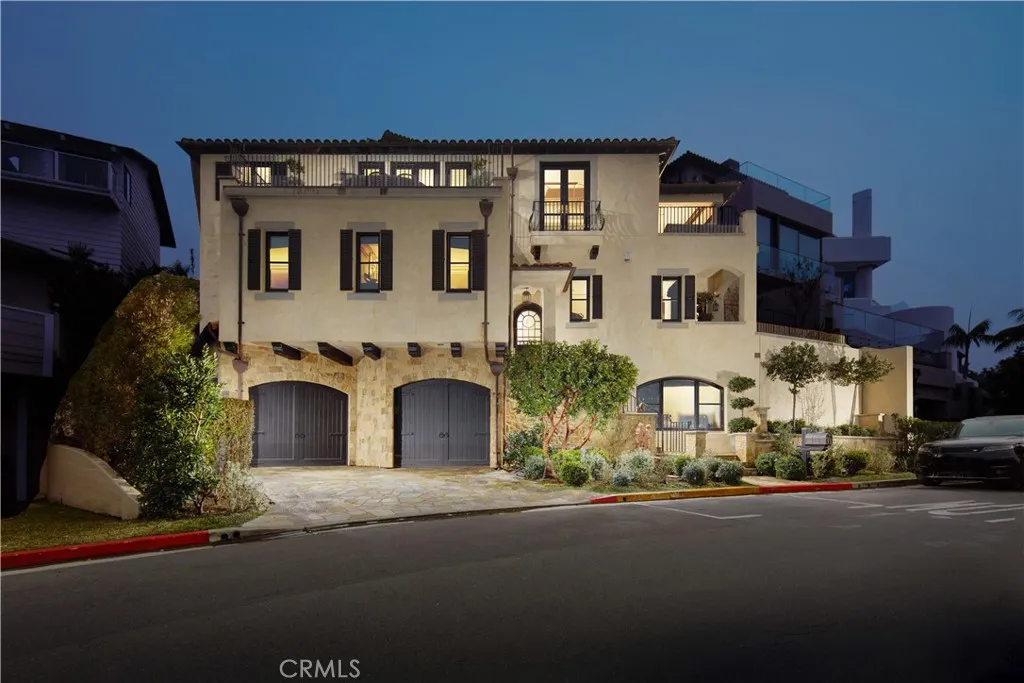 11 Emerald, Laguna Beach, California 92651, 5 Bedrooms Bedrooms, ,5 BathroomsBathrooms,Residential Lease,For Rent,Emerald Bay,NP25059350