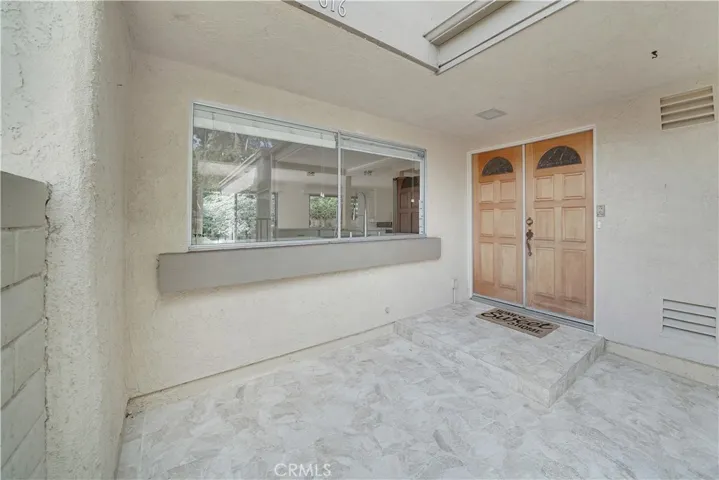 5616 E Vista Del Valle, Anaheim Hills, California 92807