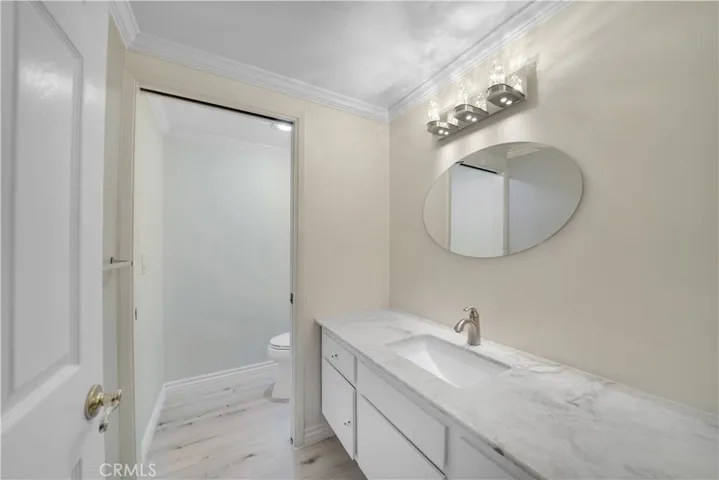 5616 E Vista Del Valle, Anaheim Hills, California 92807