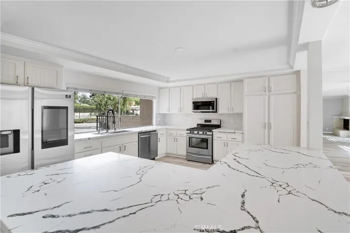 5616 E Vista Del Valle, Anaheim Hills, California 92807