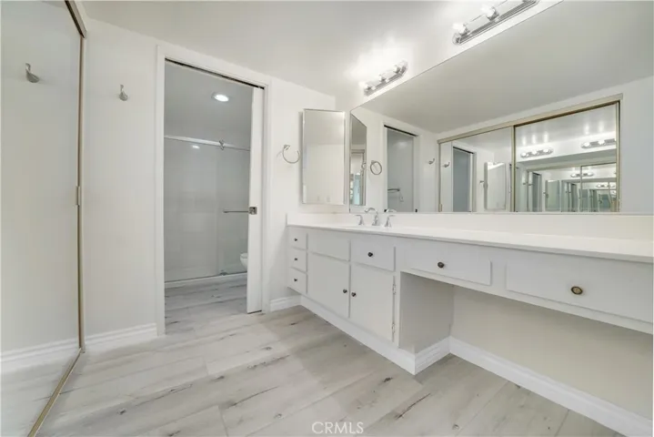 5616 E Vista Del Valle, Anaheim Hills, California 92807