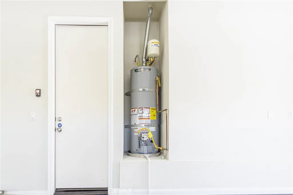 19478 Big Horn Street, Apple Valley, California 92308 home-pic-40