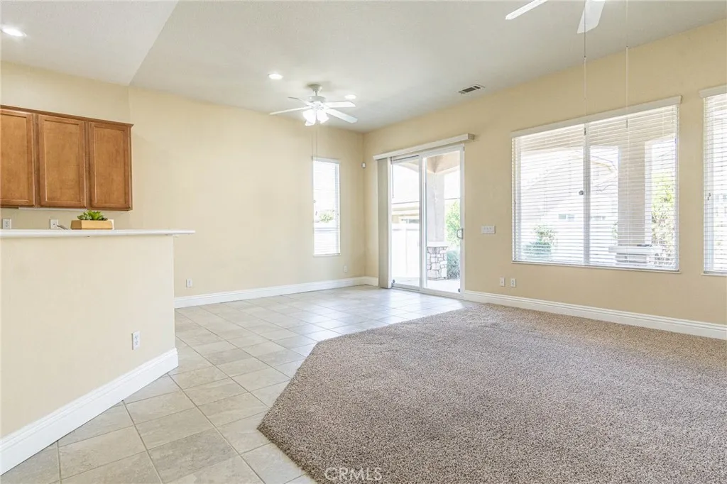 19478 Big Horn Street, Apple Valley, California 92308 home-pic-6