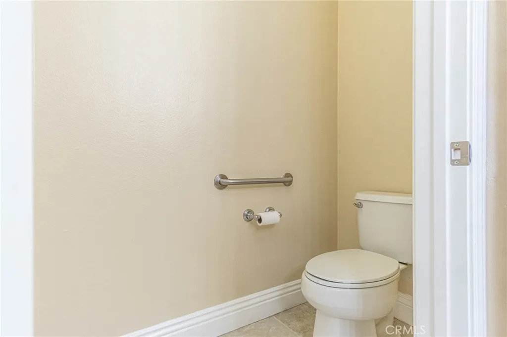 19478 Big Horn Street, Apple Valley, California 92308 home-pic-32