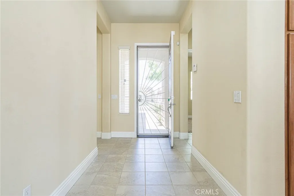 19478 Big Horn Street, Apple Valley, California 92308 home-pic-14