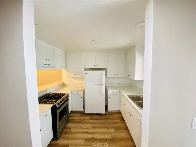 1061 Dawson Avenue, Long Beach, California 90804