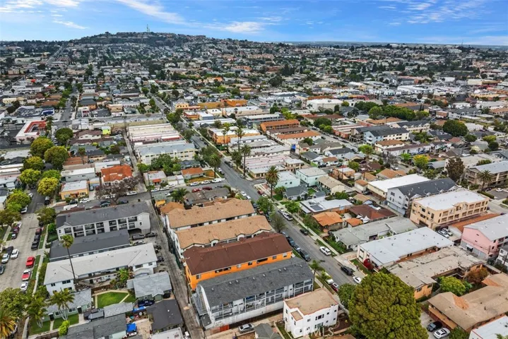1061 Dawson Avenue, Long Beach, California 90804
