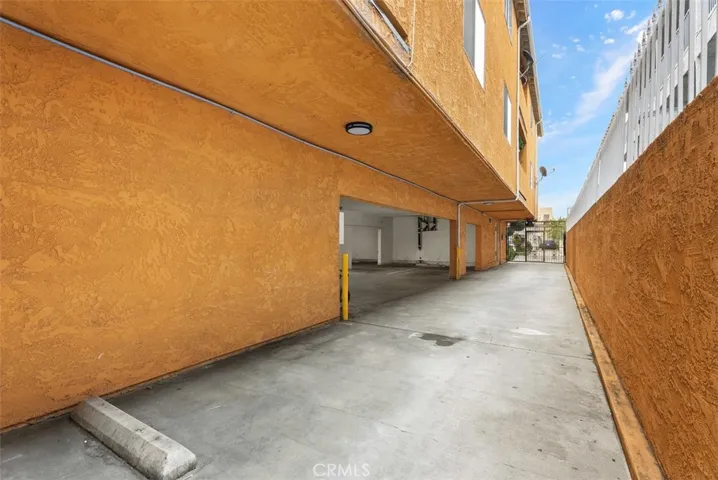 1061 Dawson Avenue, Long Beach, California 90804