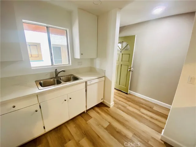 1061 Dawson Avenue, Long Beach, California 90804