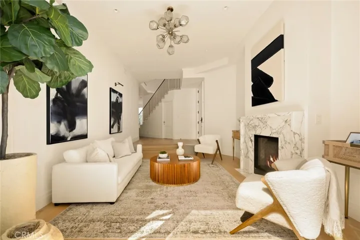 864 S Gretna Green Way, Los Angeles, California 90049