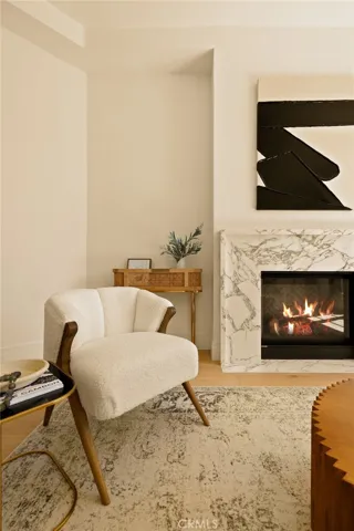 864 S Gretna Green Way, Los Angeles, California 90049