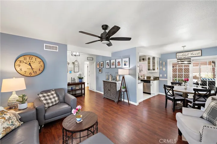 240 S Camino De Naranjas, Anaheim Hills, California 92807